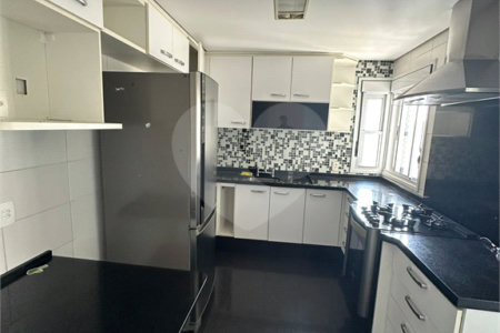 Apartamento à venda com 3 quartos, sendo 1 suíte, em Brooklin Paulista, São Paulo, SP