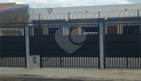 Casa de Vila à venda com 2 quartos, sendo 1 suíte,  em Vila Barão, Sorocaba, SP