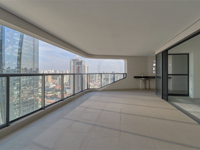 Apartamento à venda com 4 suítes em Chácara Santo Antônio, São Paulo, SP