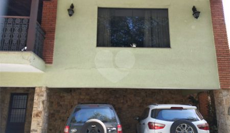Sobrado à venda com 4 quartos, sendo 1 suíte,  em Tremembé, São Paulo, SP