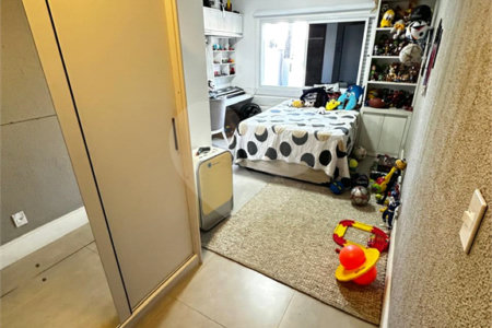 Casa à venda com 3 suítes no condomínio Belvedere II, Votorantim - SP