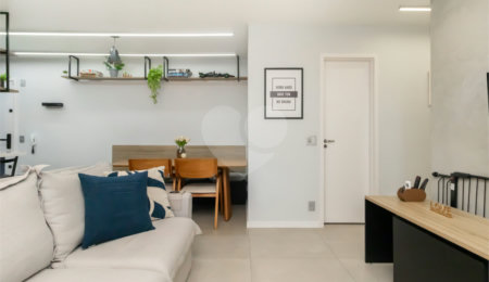 Apartamento à venda com 2 quartos, sendo 1 suíte,  em Santo Amaro, São Paulo, SP