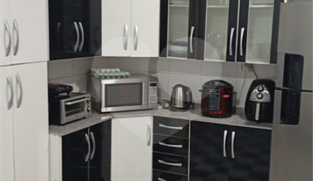 Casa de Vila à venda com 2 quartos, sendo 1 suíte,  em Bom Retiro, São Paulo, SP