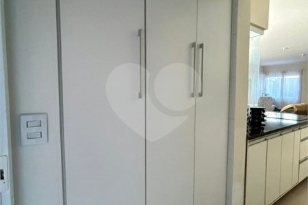 Sobrado à venda com 3 quartos, sendo 1 suíte,  em Villa Di Cesar, Mogi das Cruzes, SP