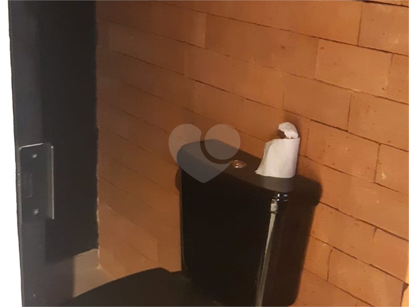 Casa à venda com 4 quartos, sendo 1 suíte, em Horto, São Paulo, SP