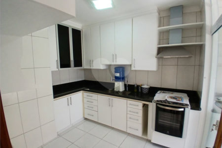 Casa à venda com 3 quartos, sendo 1 suíte, no condomínio Golden Park Residence II, Sorocaba - SP
