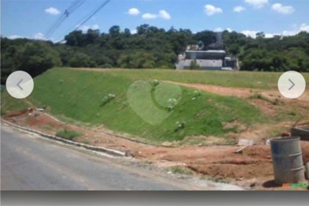 Terreno à venda em Laranja Azeda, Arujá, SP