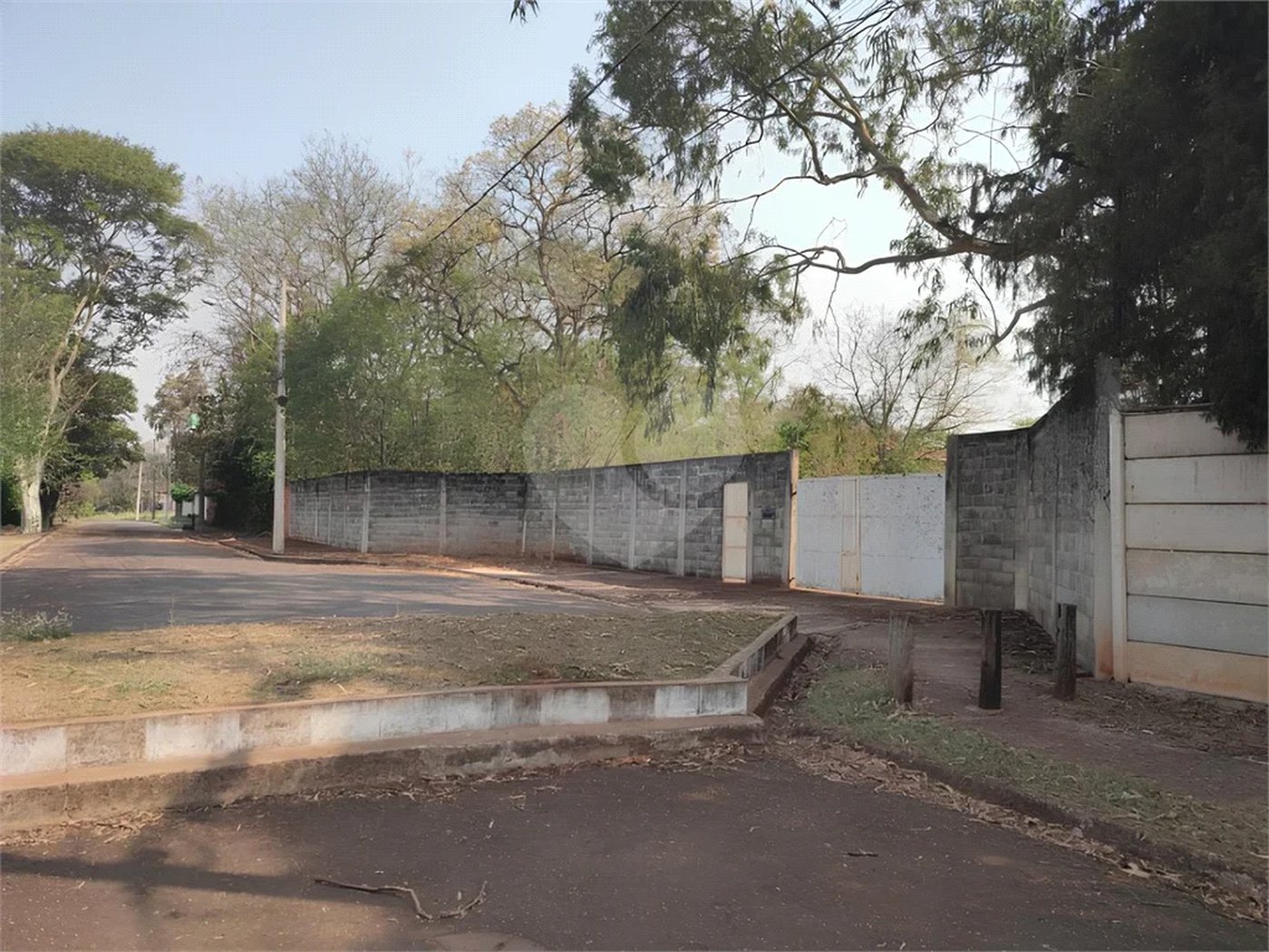 Oportunidade Imperdível: Terreno à Venda no Bairro Santa Rita!