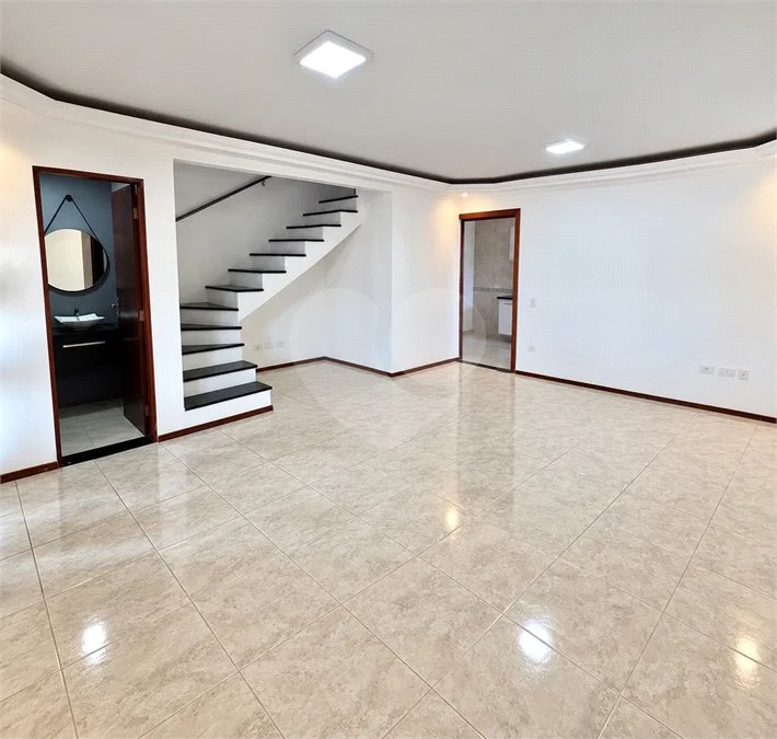 Sobrado Condomínio Florenz 3 quartos 94 m² Vila Suissa - Mogi das Cruzes SP