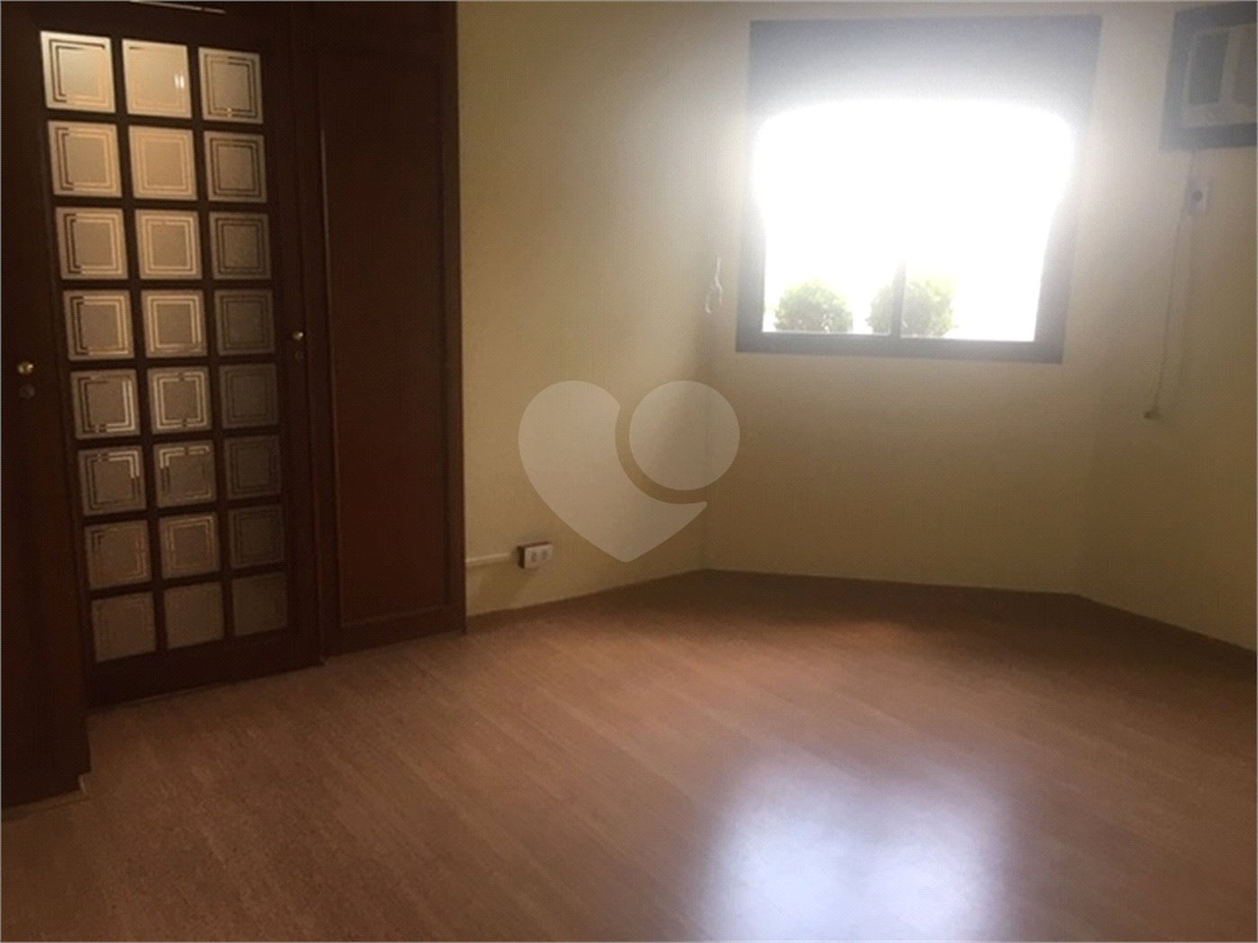 Apartamento para alugar com 3 quartos, sendo 1 suíte, em Brooklin, São Paulo, SP