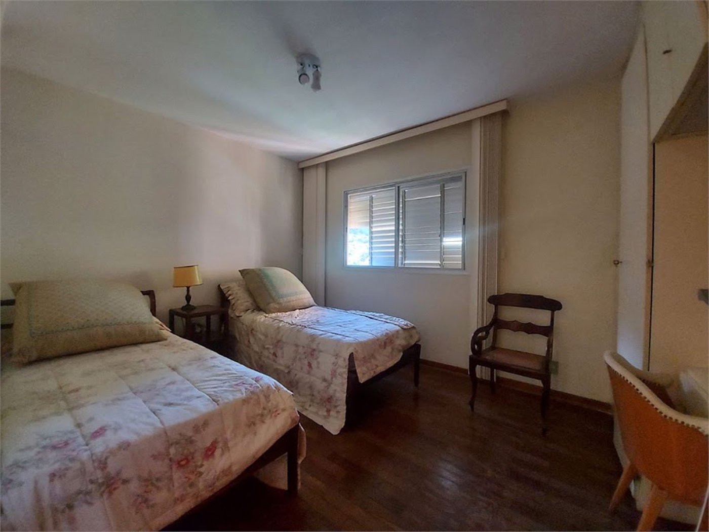 Apartamento Residencial à venda, Pitangueiras, Guarujá - AP1677.