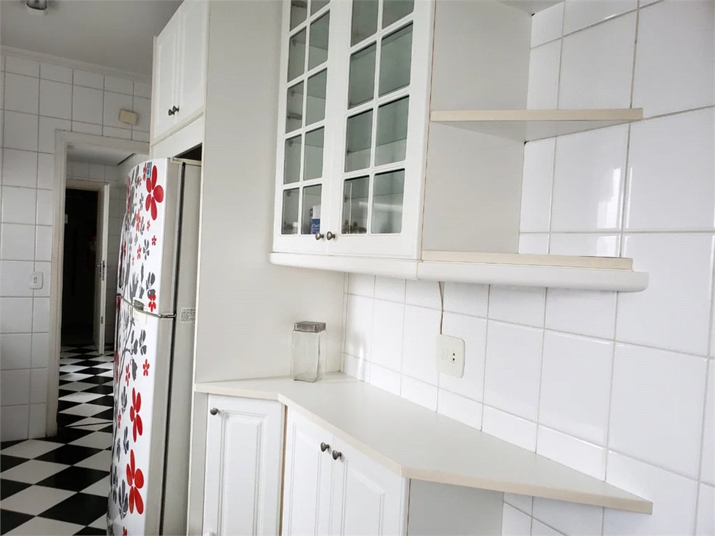 Apartamento à venda com 4 quartos, sendo 2 suítes,  em Vila Andrade, São Paulo, SP