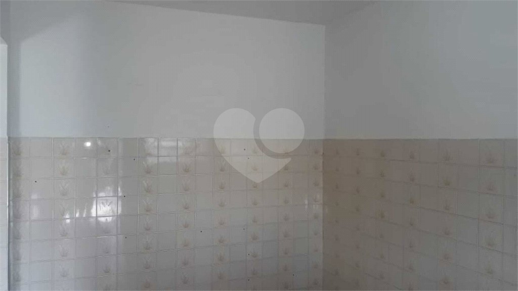 Casa à venda com 3 quartos, sendo 1 suíte, em Jardim Castanheira, São José dos Campos, SP