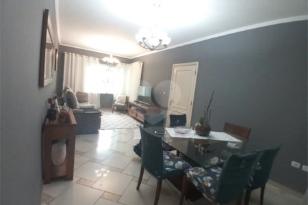 Sobrado à venda com 3 suítes em Tucuruvi, São Paulo, SP