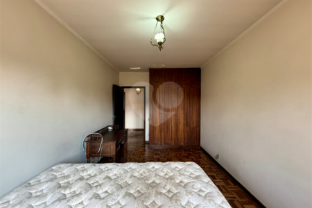 Casa à venda com 3 quartos, sendo 1 suíte,  em Vila Cruzeiro, São Paulo, SP