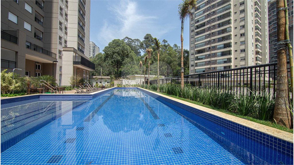 Apartamento à venda com 2 quartos, sendo 1 suíte, em Vila Andrade, São Paulo, SP