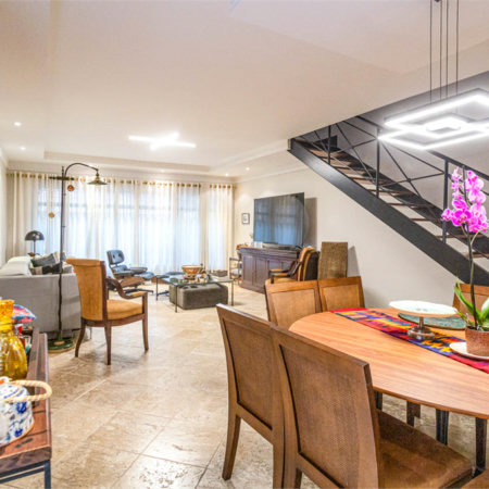 Sobrado à venda com 3 quartos, sendo 1 suíte,  em Vila Mariana, São Paulo, SP