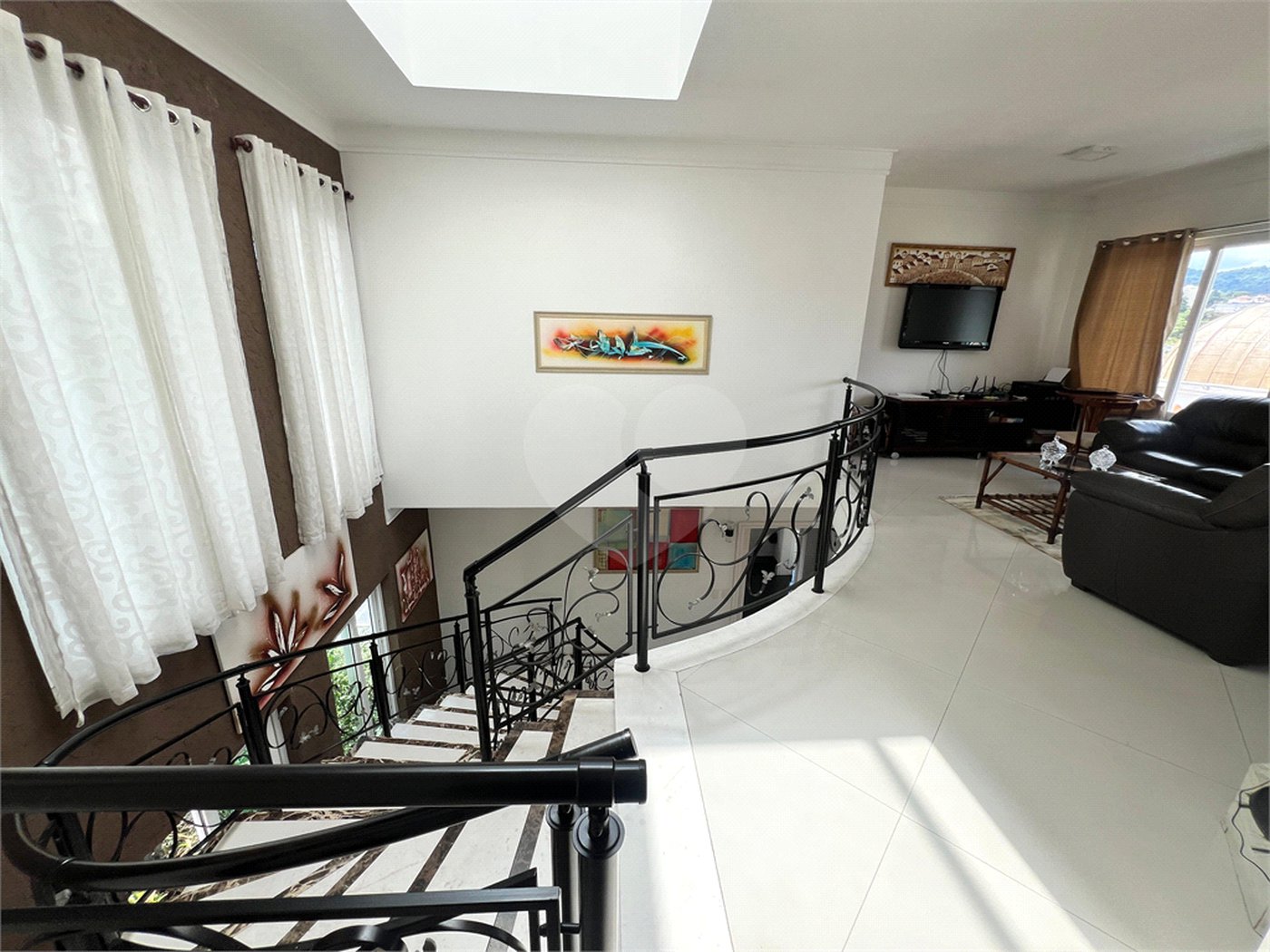 Casa à venda com 3 suítes no condomínio Quinta de Santo Antônio, São Paulo - SP