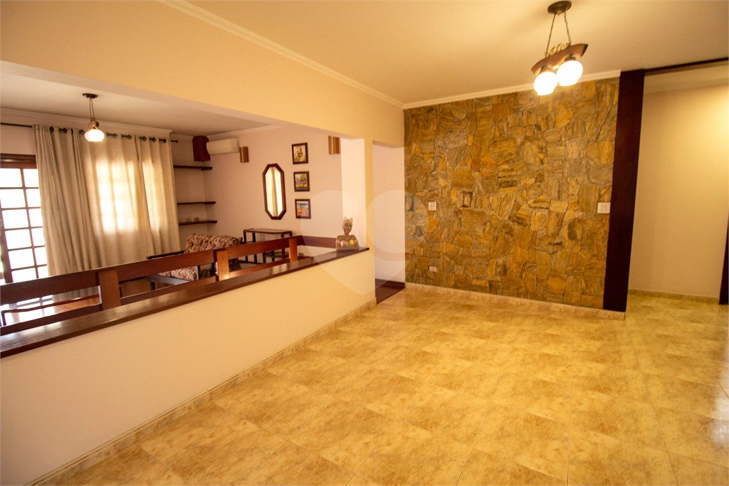Casa à venda com 3 quartos, sendo 1 suíte, em Jardim Flórida, São Roque, SP
