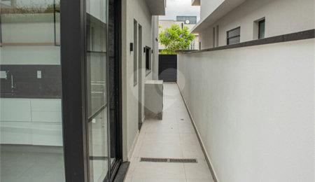 Casa à venda com 3 suítes no condomínio Residencial Central Parque, Salto - SP