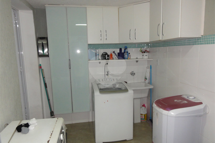 Sobrado à venda com 3 quartos, sendo 1 suíte, em Tremembé, São Paulo, SP