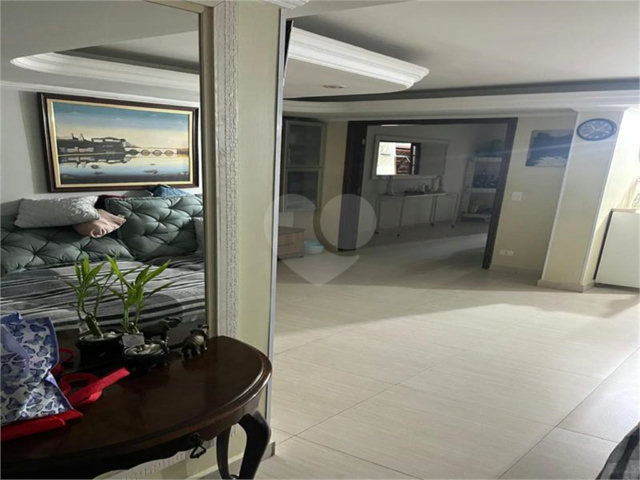 Casa à venda com 2 quartos, sendo 1 suíte,  em Vila Mariana, São Paulo, SP