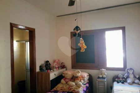 Sobrado à venda com 1 quarto em Jardim Marajoara, São Paulo, SP