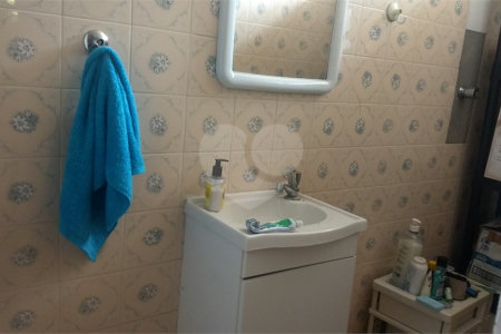 Sobrado à venda com 3 quartos, sendo 1 suíte, em Alto da Boa Vista, São Paulo, SP