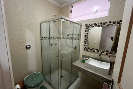 Casa à venda com 4 quartos, sendo 2 suítes,  em Vila Barth, Itapetininga, SP