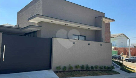 Casa à venda com 3 quartos, sendo 1 suíte,  no condomínio Terras de São Francisco, Sorocaba - SP
