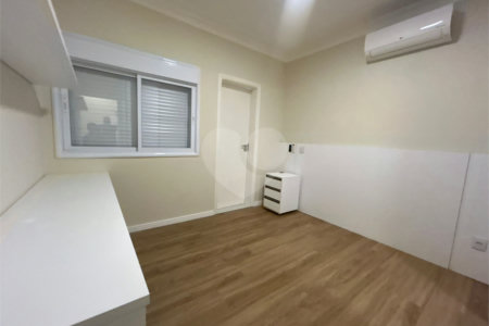 Casa à venda com 4 suítes no condomínio Chácara Ondina, Sorocaba - SP