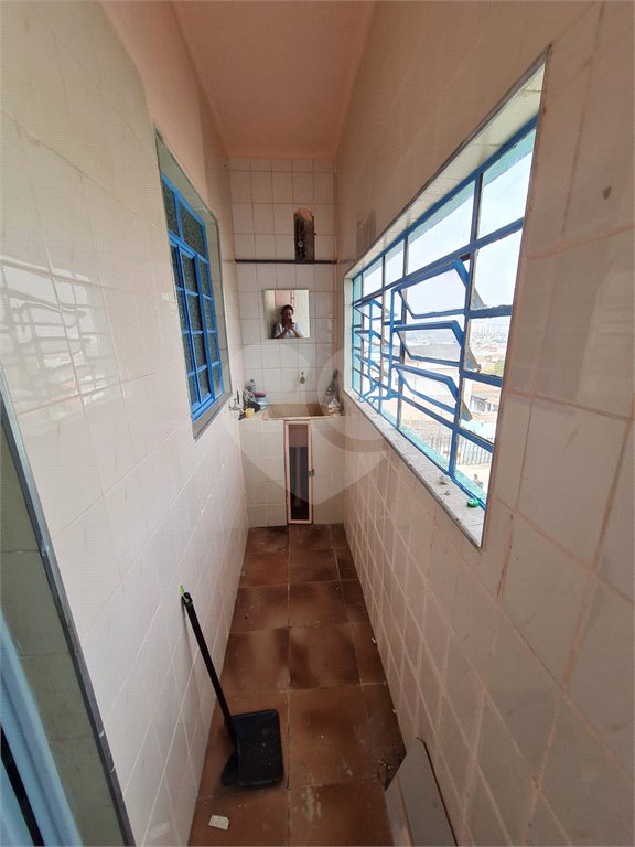 Casa à venda com 6 quartos em Vila dos Remédios, São Paulo, SP