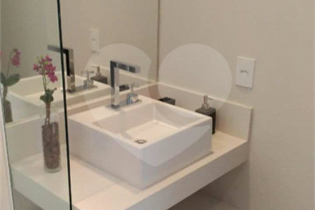 Apartamento à venda com 4 suítes em Jardim Guedala, São Paulo, SP