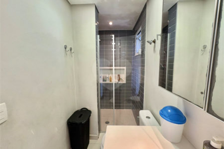 Cobertura à venda com 3 quartos, sendo 1 suíte, em Vila Mariana, São Paulo, SP