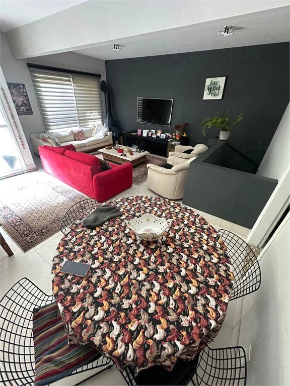 Casa à venda com 3 quartos, sendo 2 suítes, no condomínio Townhouse Village Morumbi, São Paulo - SP