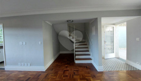 Casa à venda com 3 quartos em Brooklin, São Paulo, SP