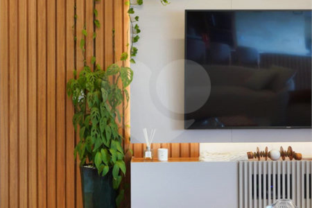 Apartamento à venda com 3 suítes em Indianópolis, São Paulo, SP