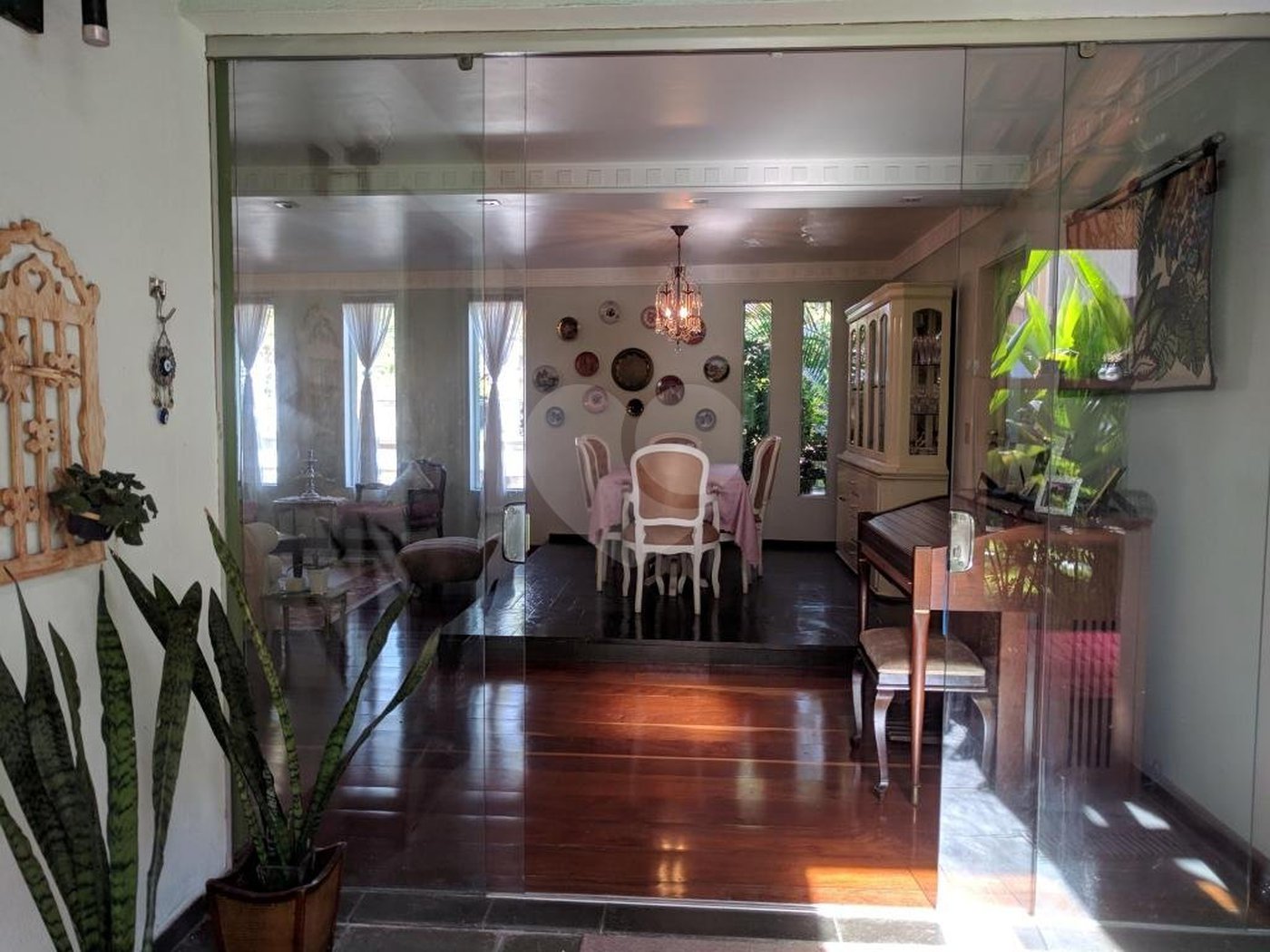 Sobrado à venda ou para alugar com 5 quartos, sendo 3 suítes, em Jardim Marajoara, São Paulo, SP