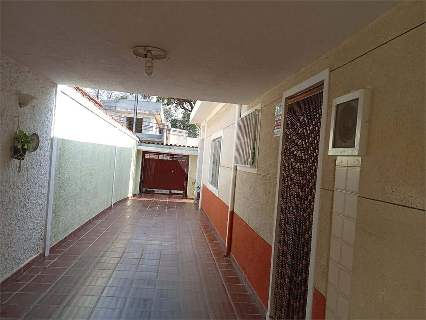 Casa Térrea à venda com 4 quartos, sendo 1 suíte, em Jardim Regina, São Paulo, SP