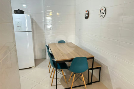 Apartamento à venda com 2 quartos, sendo 1 suíte,  em Aviação, Praia Grande, SP