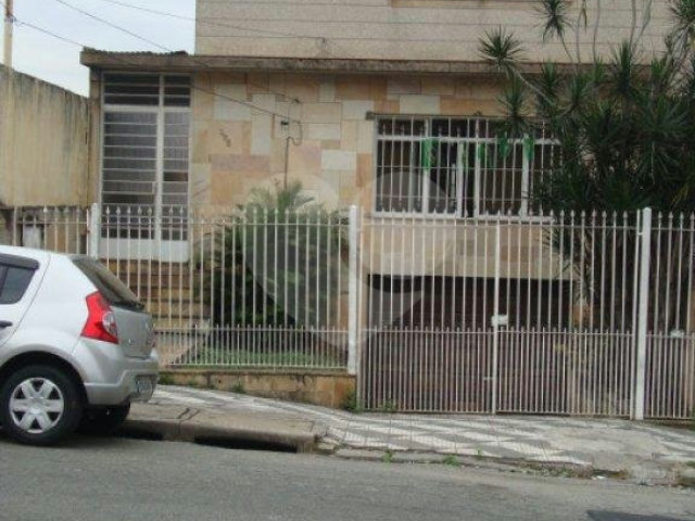Sobrado à venda com 3 quartos, sendo 1 suíte,  em Parque Peruche, São Paulo, SP