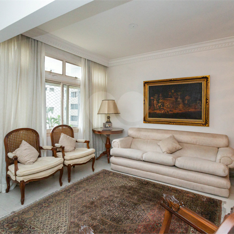 Apartamento à venda com 3 quartos, sendo 1 suíte, em Jardim Paulista, São Paulo, SP