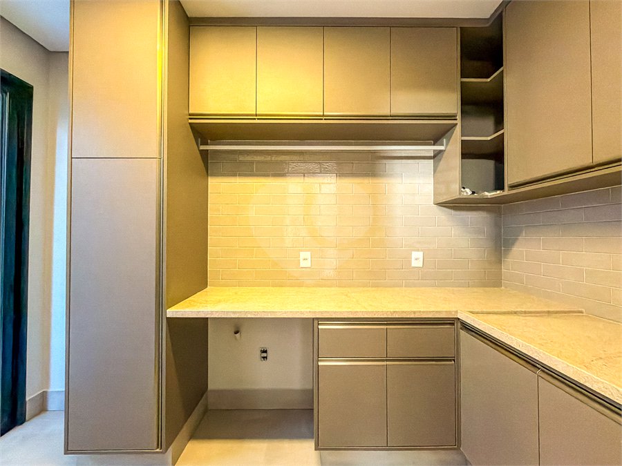 Casa à venda com 3 suítes no condomínio Residencial Duas Marias, Indaiatuba - SP