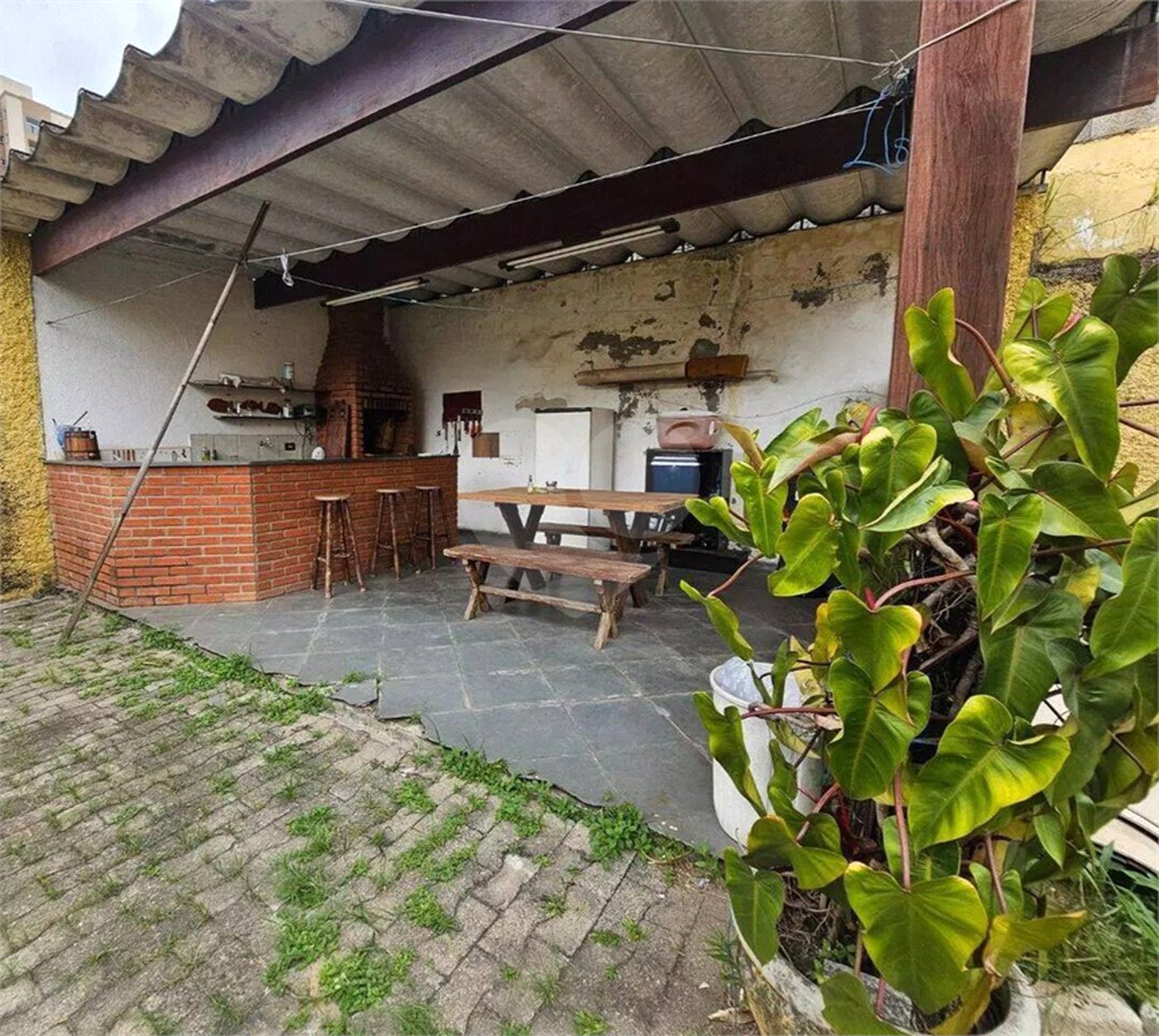 Casa Térrea à venda com 3 quartos, sendo 1 suíte, no Centro, Poá, SP