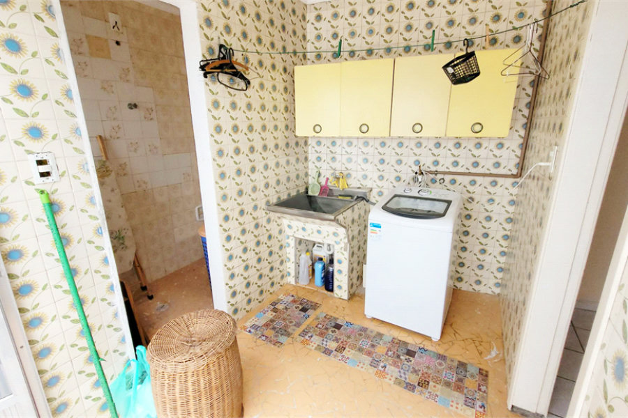 Sobrado à venda com 4 quartos, sendo 2 suítes, em Parada Inglesa, São Paulo, SP