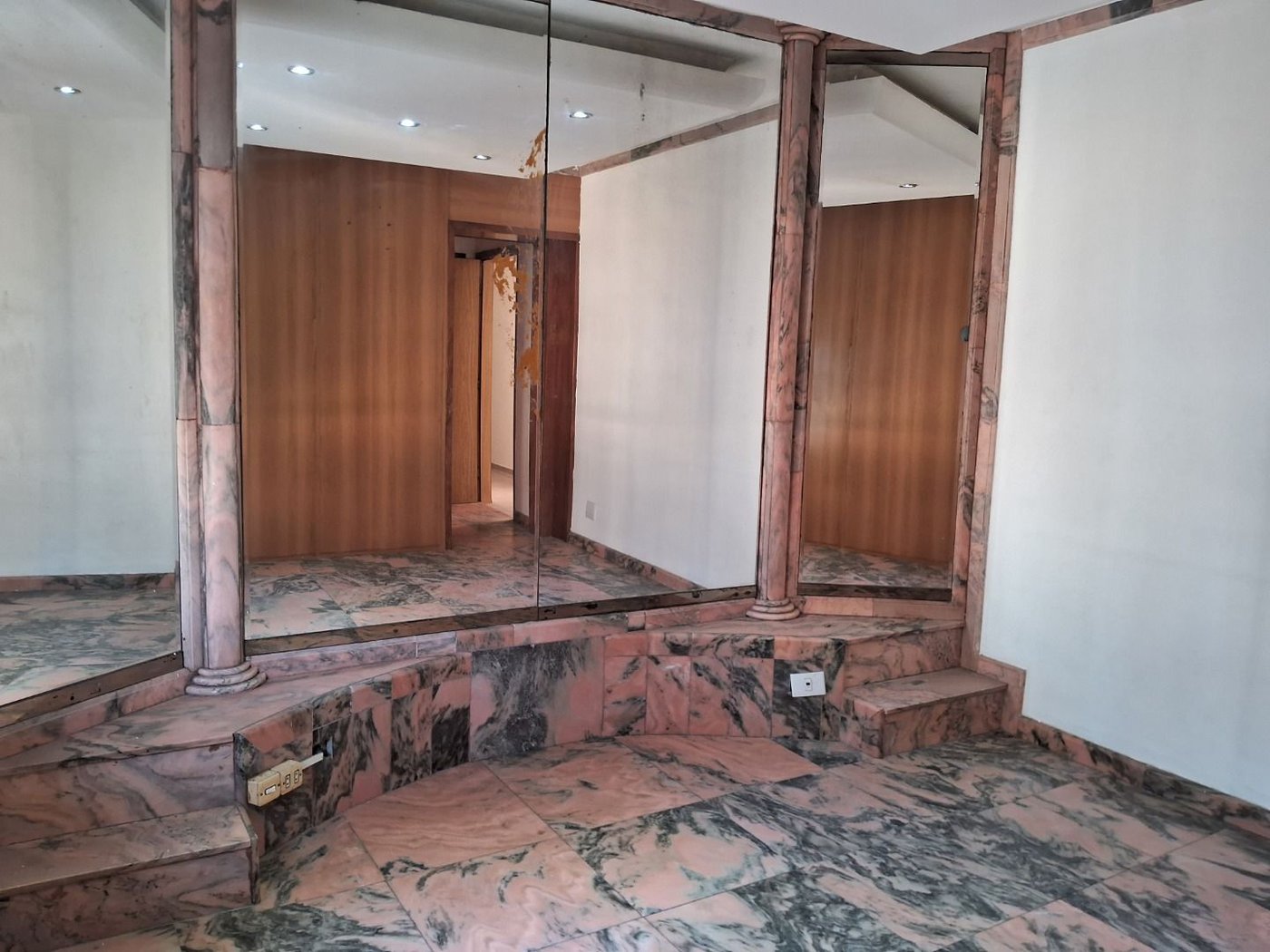 Cobertura com 3 dormitórios, 231 m² - venda por R$ 1.950.000,00 ou aluguel por R$ 10.000,00/mês - Ponta da Praia - Santos/SP