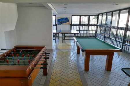 Apartamento à venda com 3 quartos, sendo 1 suíte,  no Centro, Mogi das Cruzes, SP