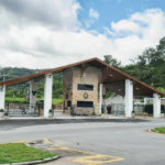 Casa à venda ou para alugar com 3 quartos, sendo 1 suíte, no condomínio Alpes de Caieiras, Caieiras - SP
