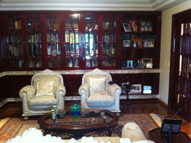 Apartamento à venda com 4 suítes em Real Parque, São Paulo, SP