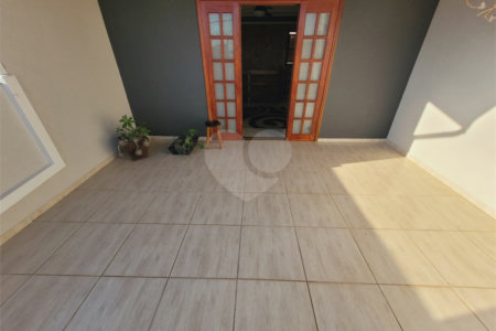 Casa à venda com 3 quartos, sendo 1 suíte, em Jardim Morada do Sol, Indaiatuba, SP